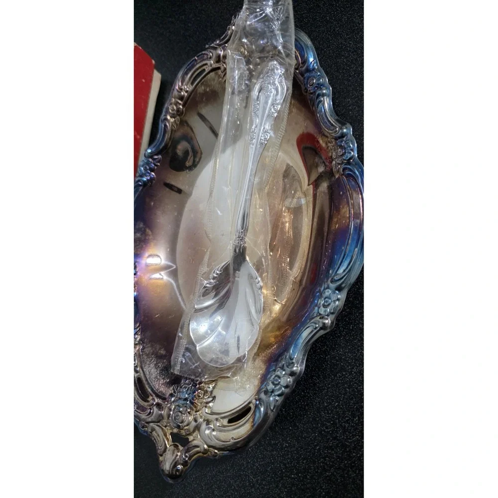NOS Silver Artistry Community Silverplate Oneida Smiths Serving Dish‎ W/ Spoon